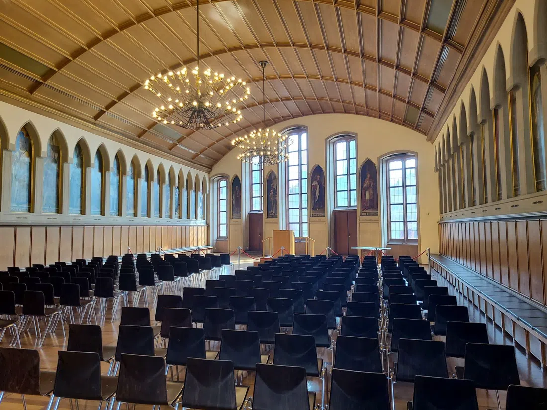 Römerberg og Römer (Kaisersaal), Frankfurt