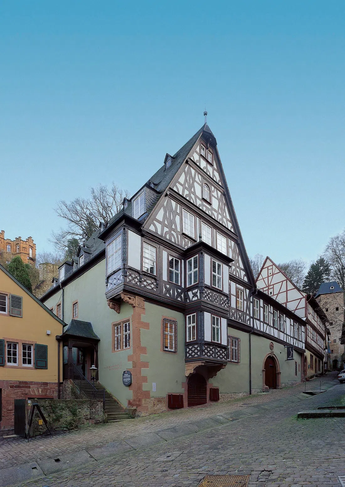 Museen Miltenberg (Museum Stadt Miltenberg and Museum Burg Miltenberg), Frankfurt